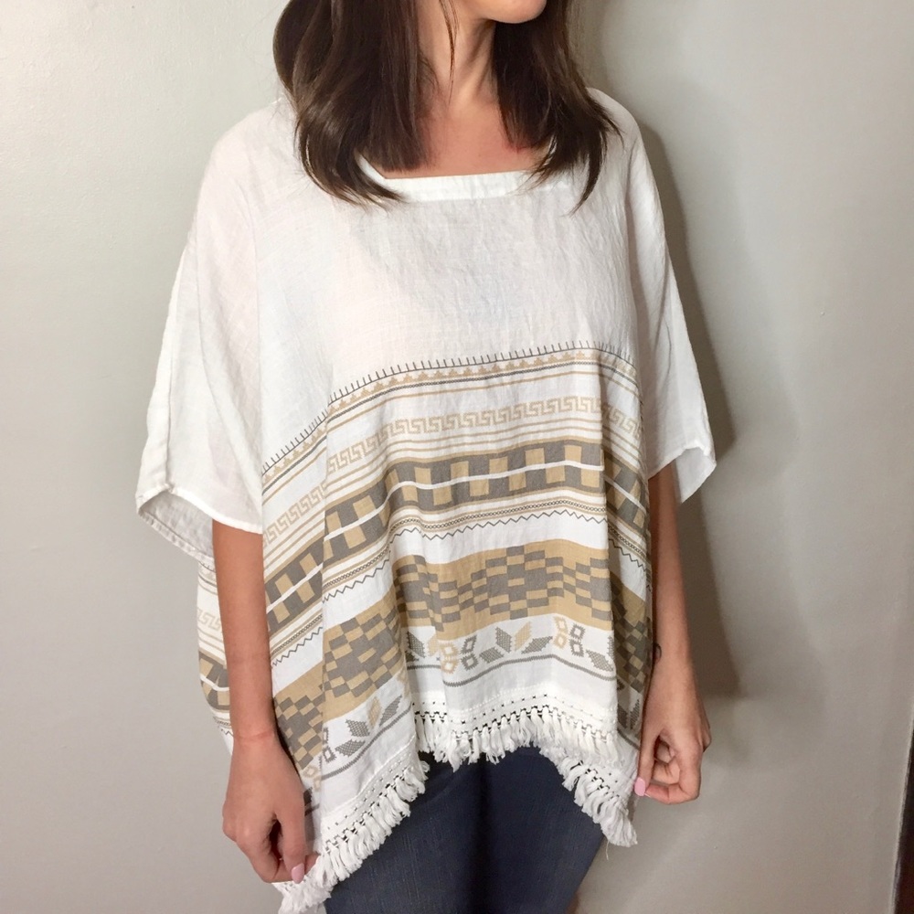 Closet Clean Out 🎉🎉 Mono Reno Boutique Blouse